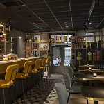 فندق أن إتش كوليكشن باربيزون بالاس 5*