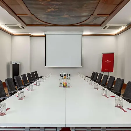إن إتش كوليكشن باربيزون بالاس فندق أمستردام