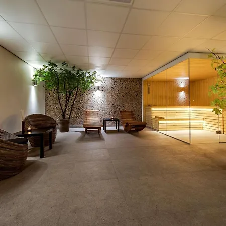Nh Collection Barbizon Palace Hotell 5*
