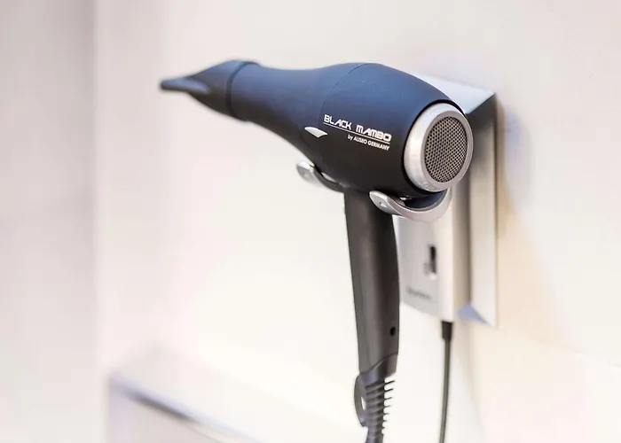 أن إتش كوليكشن باربيزون بالاس 5*