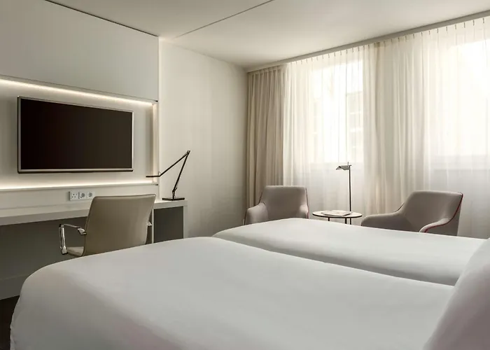 أن إتش كوليكشن باربيزون بالاس 5*