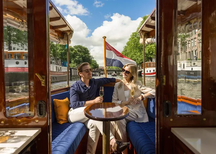 أن إتش كوليكشن باربيزون بالاس فندق