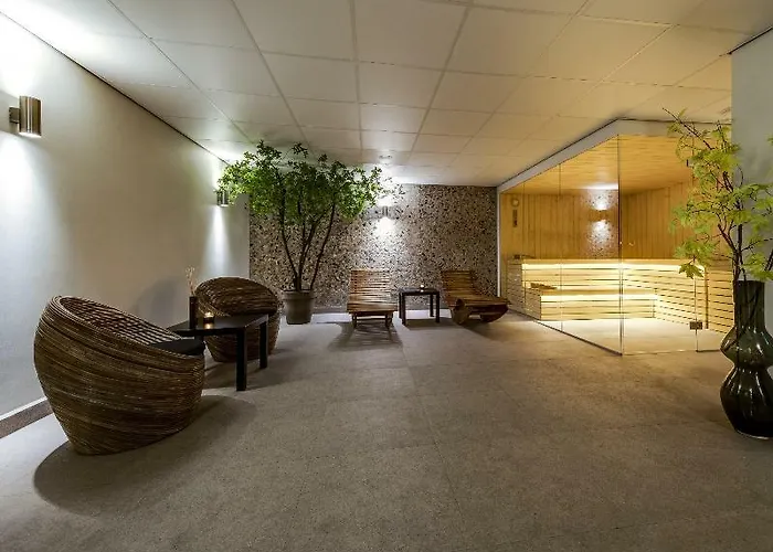 فندق أن إتش كوليكشن باربيزون بالاس أمستردام