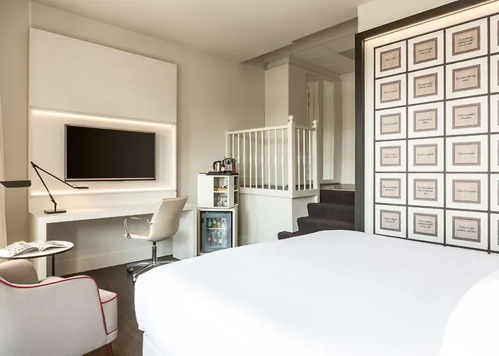 Hotel Nh Collection Barbizon Palace 5*