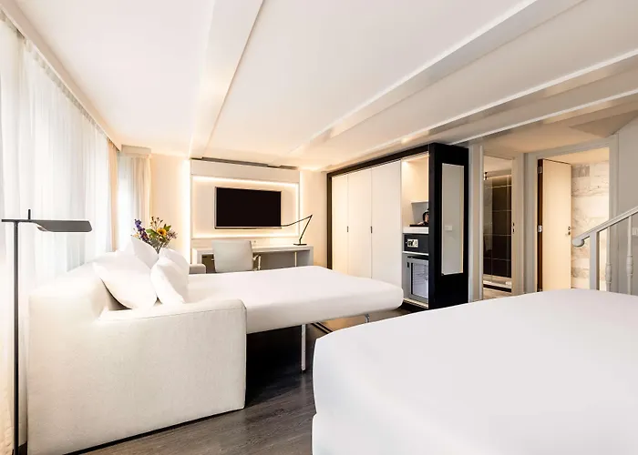 Hotel Nh Collection Barbizon Palace 5*